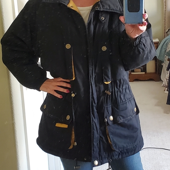 Women's Black and Tan Jacket - Picture 5 of 14